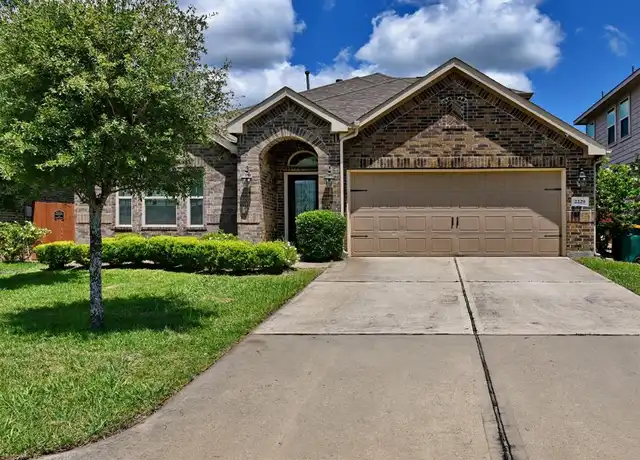 Property at 2229 Maple Point Dr N, Conroe, TX, 77301, 4 beds, 2.5 baths, [object Object]