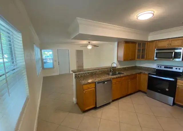 Property at 1204 NE 4th St, Pompano Beach, FL, 33060, 3 beds, 2 baths, [object Object]