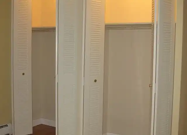 Property at 546 W Deming Pl, Chicago, IL, 60614, 0-2 beds, 1 bath, [object Object]