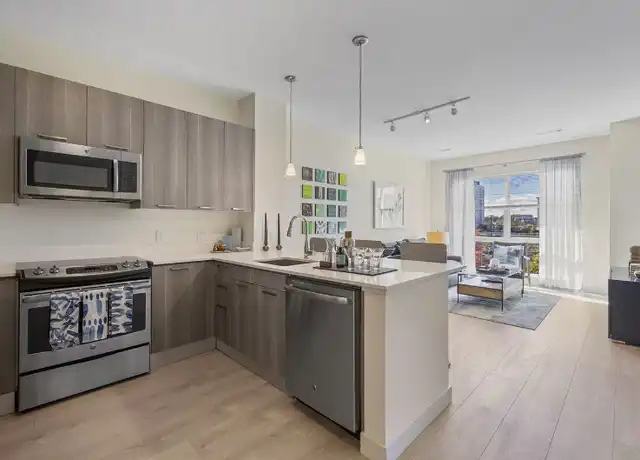 Property at 150 Heard St Unit 100-535, Chelsea, MA, 02150, 1 bed, 1 bath, [object Object]