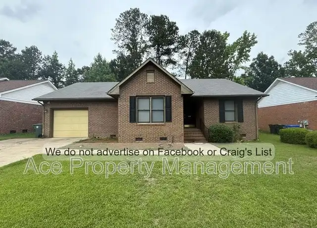 Property at 212 Fair Oaks Dr, Fayetteville, NC, 28311, 3 beds, 2 baths, [object Object]