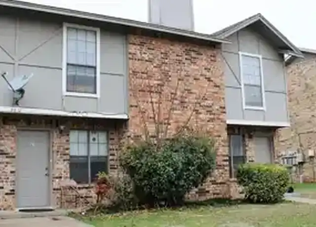 Property at 2817 Wimbledon Ct, Garland, TX, 75041, 2 beds, 2 baths, [object Object]