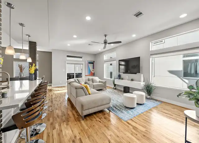 Property at 4309 Marina St, Houston, TX, 77007, 3 beds, 3.5 baths, [object Object]