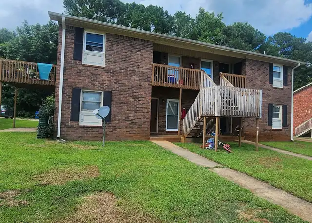 Property at 4428 Bonnell Dr NW Apt A, Huntsville, AL, 35816, 2 beds, 2 baths, [object Object]