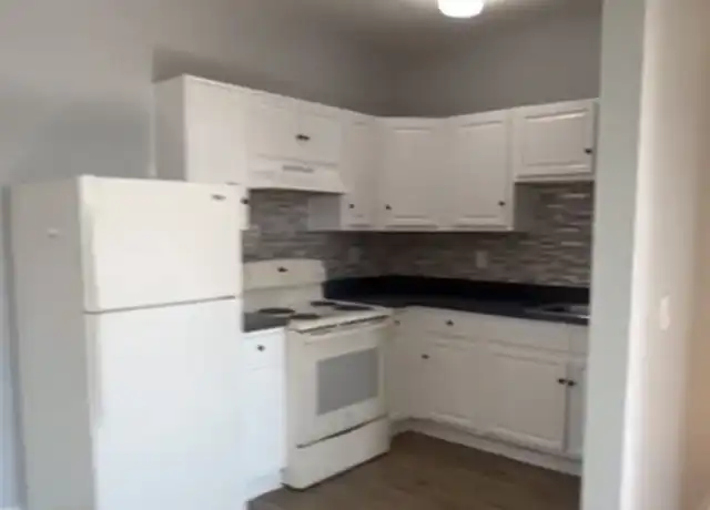 Property at 1057 Main St, Bridgeport, CT, 06604, 2 beds, 1 bath, [object Object]