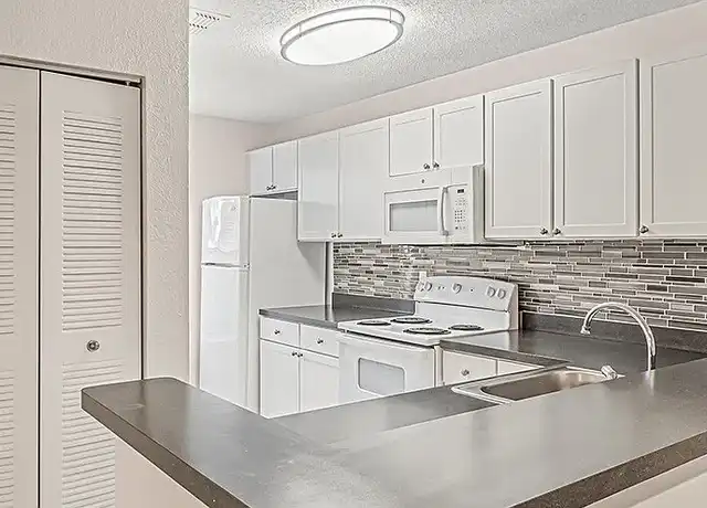 Property at Sabal Palm at Lake Buena Vista Apartment Homes - 13675 Lake Vining Dr, Orlando, FL, 32821, 1 bed, 1 bath, [object Object]