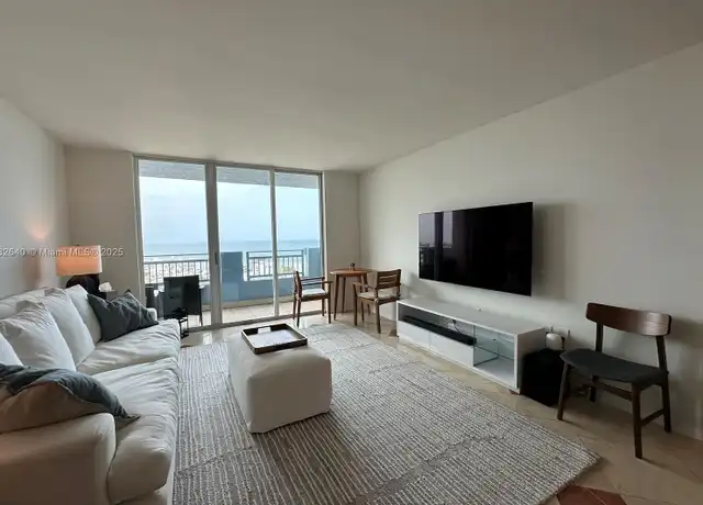 Property at 90 Alton Rd #2809, Miami Beach, FL, 33139, 2 beds, 2 baths, [object Object]