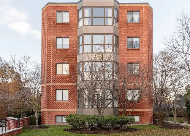 Property at 975 Massachusetts Ave #403, Arlington, MA, 02476, 1 bed, 1 bath, [object Object]