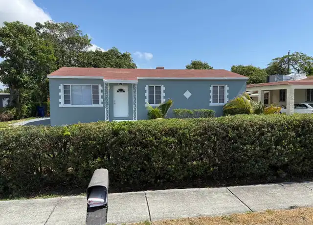 Property at 350 W 27th St, Riviera Beach, FL, 33404, 3 beds, 1 bath, [object Object]
