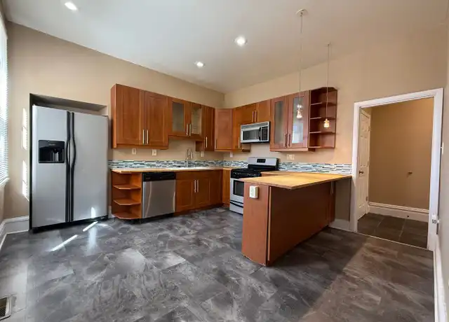 Property at 1520 Fernleaf St, Pittsburgh, PA, 15210, 3 beds, 1.5 baths, [object Object]