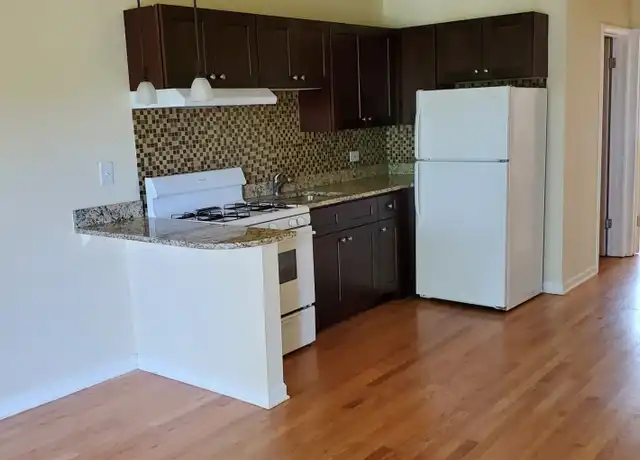 Property at 6 Waukegan Rd Unit 13, Morton Grove, IL, 60053, 1 bed, 1 bath, [object Object]