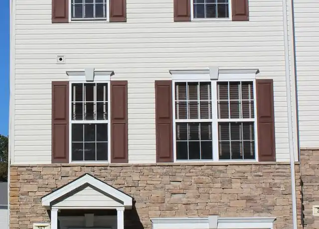 Property at 257 Bruaw Dr, York, PA, 17406, 3 beds, 2.5 baths, [object Object]