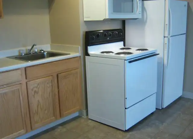Property at Albany Court Apartments 55+ - 1212 34th Ave SE, Albany, OR, 97322, 1 bed, 2 baths, [object Object]