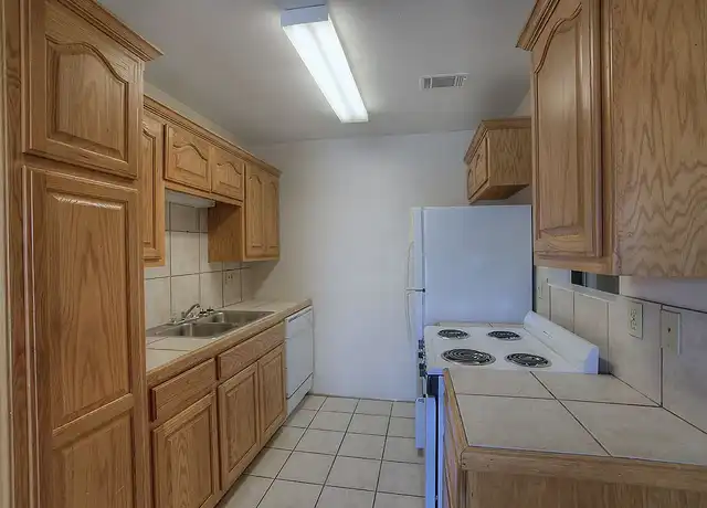 Property at Spurlock North Apartments - 2575 N 31st St, Nederland, TX, 77627, 1-3 bed, 1-2 bath, [object Object]