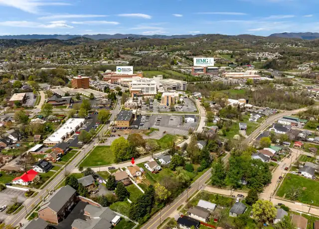 Property at 142 E Park Dr Unit B, Kingsport, TN, 37660, 1 bed, 1 bath, [object Object]