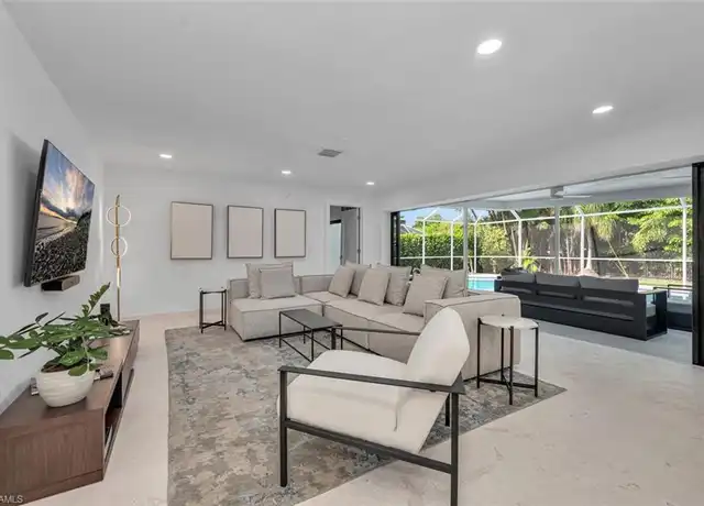 Property at 3777 Fountainhead Ln, Naples, FL, 34103, 4 beds, 3 baths, [object Object]