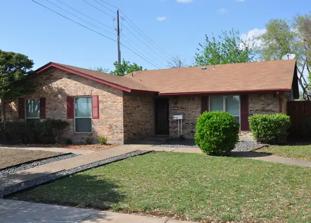 Property at 2101 Deerfield Dr, Carrollton, TX, 75007, 3 beds, 2 baths, [object Object]
