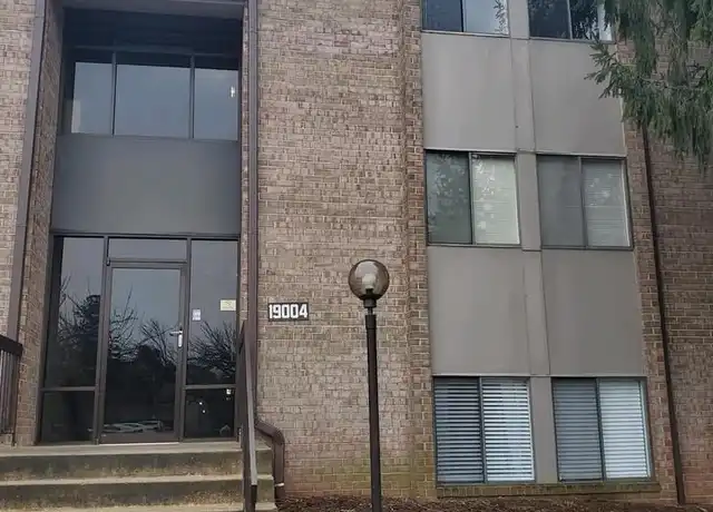 Property at 19004 Mills Choice Rd #4, Montgomery Village, MD, 20886, 2 beds, 2 baths, [object Object]