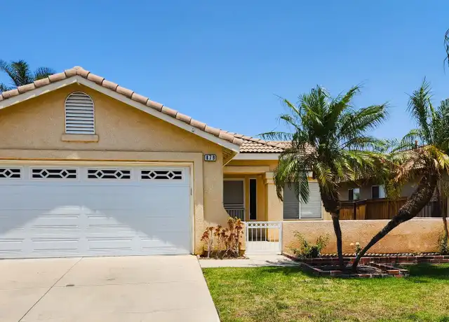 Property at 879 Poppyseed Ln, Corona, CA, 92881, 3 beds, 2 baths, [object Object]