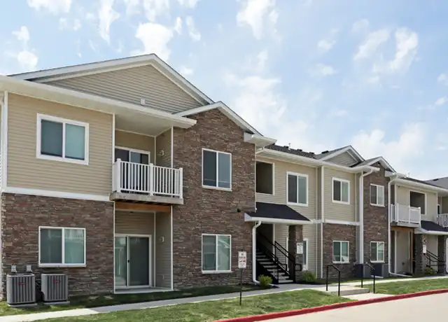 Property at 1841 34th Ave SW Unit 1841-UNIT06, Altoona, IA, 50009, 3 beds, 2 baths, [object Object]
