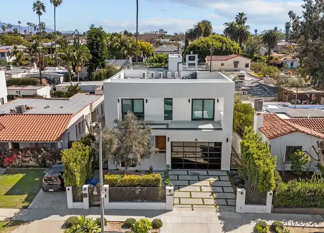 Property at 506 N Gardner St, Los Angeles, CA, 90036, 4 beds, 4.5 baths, [object Object]