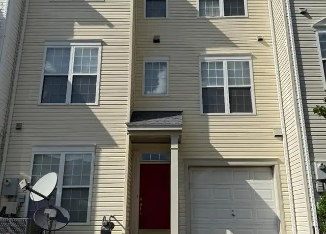 Property at 13324 Burrough Farm Dr, Herndon, VA, 20171, 3 beds, 3.5 baths, [object Object]
