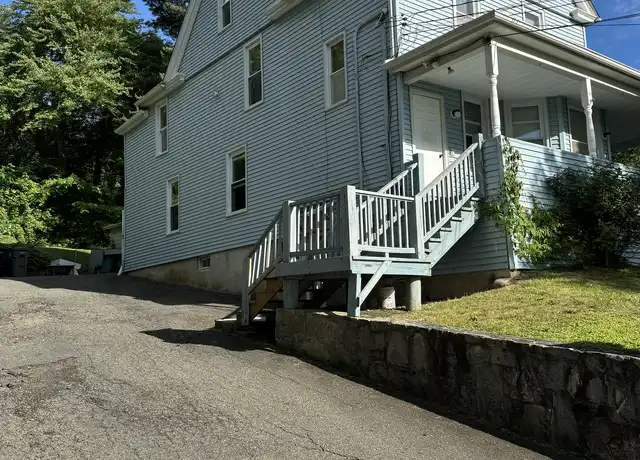 Property at 44 Bushnell Ave Unit 3, Watertown, CT, 06779, 1 bed, 1 bath, [object Object]