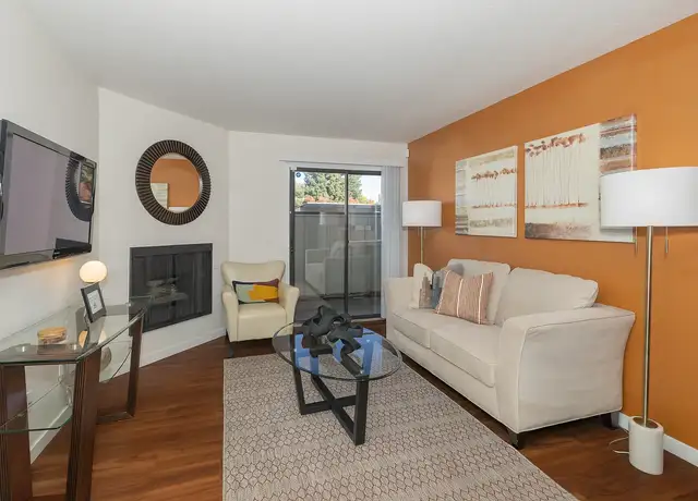 Photo of 5240 Rocklin Rd, Rocklin, CA 95677