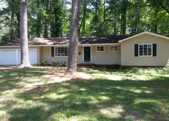 Property at 5428 Wayneland Dr, Jackson, MS, 39211, 3 beds, 2 baths, [object Object]
