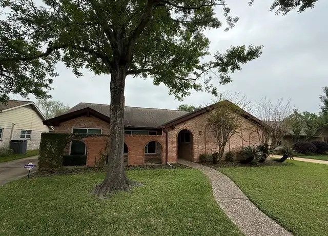 Property at 7610 Burning Hills Dr, Houston, TX, 77071, 4 beds, 2.5 baths, [object Object]