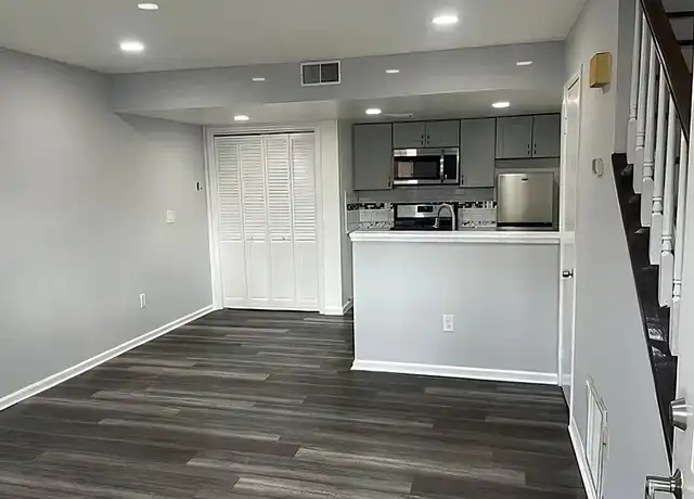 Property at 23 Delavan Ct, New Brunswick, NJ, 08901, 1 bed, 1 bath, [object Object]