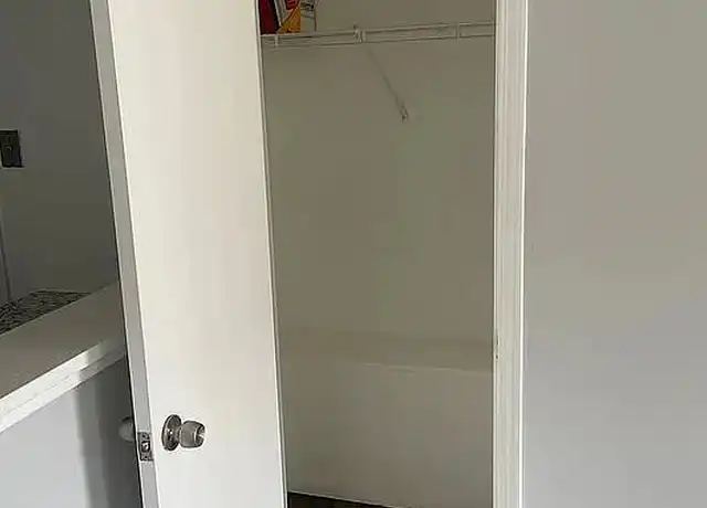 Property at 23 Delavan Ct, New Brunswick, NJ, 08901, 1 bed, 1 bath, [object Object]