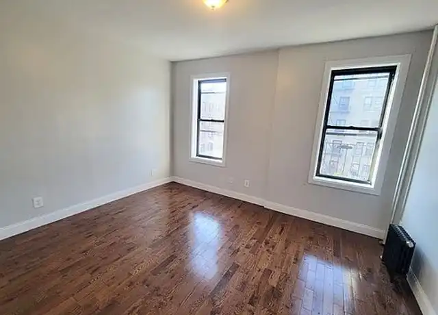 Property at 184 Nagle Ave Unit 2I, New York, NY, 10034, 2 beds, 1 bath, [object Object]