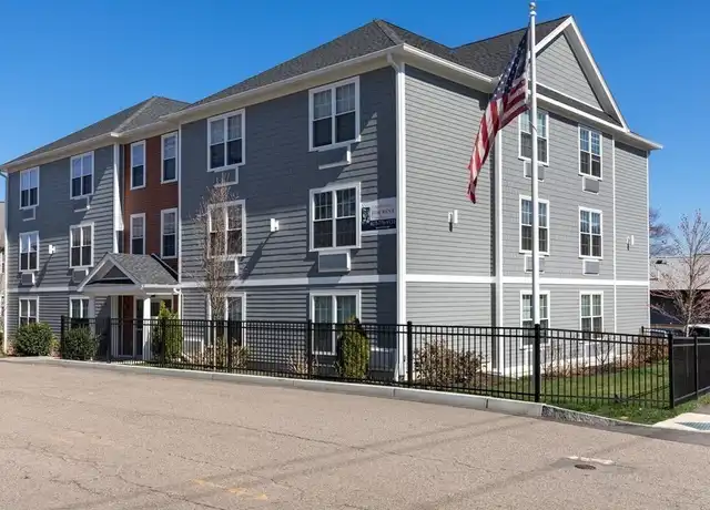 Property at 101 California Ave Unit 302, Quincy, MA, 02169, 2 beds, 1 bath, [object Object]
