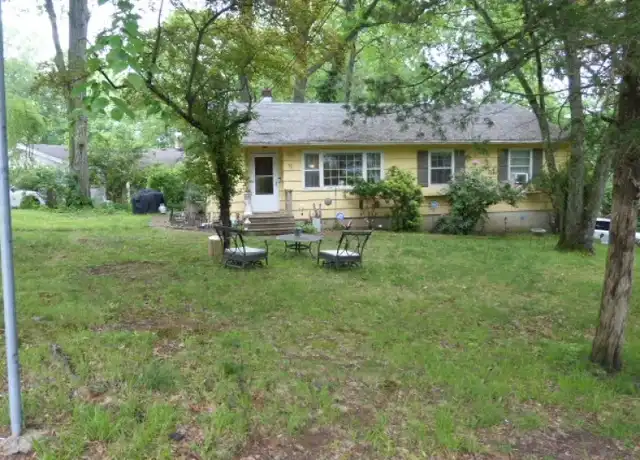 Property at 3 Ellen Dr, Rockaway, NJ, 07866, 3 beds, 2.5 baths, [object Object]