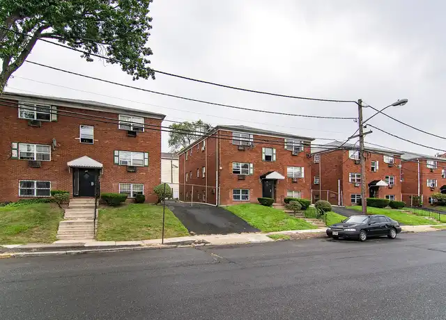 Property at Eastern Parkway - 320 Eastern Pkwy, Irvington, NJ, 07111, 0 beds, 1 bath, [object Object]