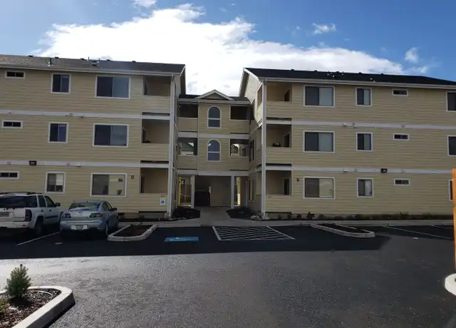 Property at 249 Hiatt Ln Unit 5 (Apts) Brown- 3rd floor, Central Point, OR, 97502, 2 beds, 2 baths, [object Object]