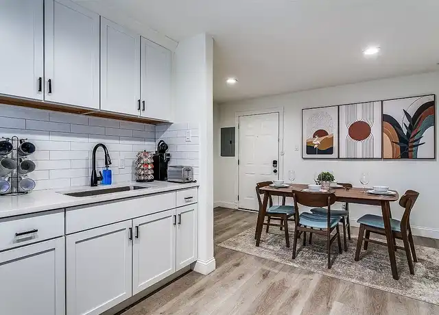 Property at Bryan Street Apartments - 5003 Bryan St, Dallas, TX, 75206, 1 bed, 1 bath, [object Object]
