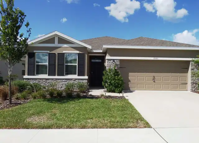 Property at 7997 Penrose Pl, Wildwood, FL, 34785, 4 beds, 2 baths, [object Object]
