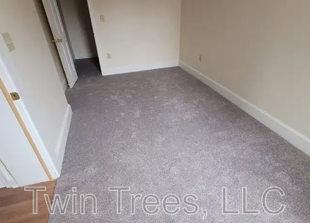 Property at 5499 Main St Unit 2, Mount Jackson, VA, 22842, 2 beds, 1 bath, [object Object]