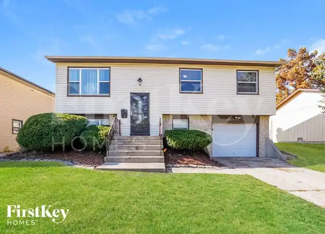 Property at 20024 Lakewood Ave, Lynwood, IL, 60411, 3 beds, 2 baths, [object Object]