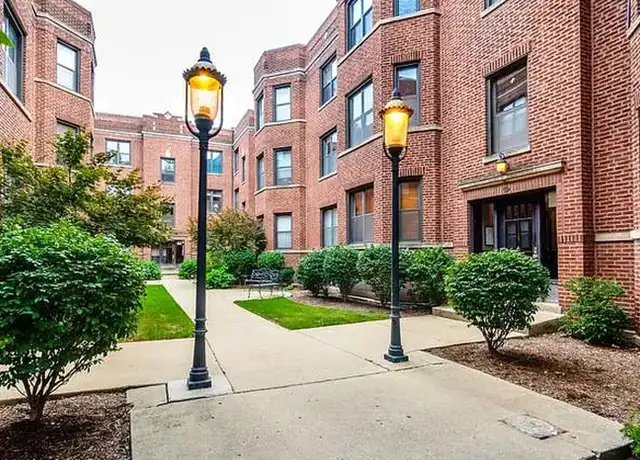 Property at 903 W Cornelia Ave Unit 3N, Chicago, IL, 60657, 2 beds, 1 bath, [object Object]