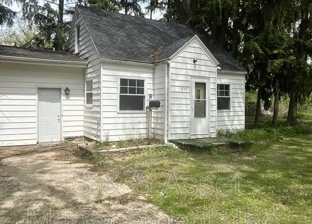 Property at 717 Maplehill Ave, Lansing, MI, 48910, 1 bed, 1 bath, [object Object]