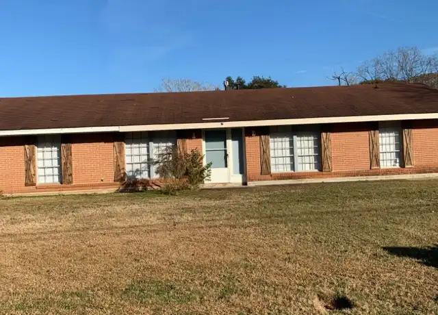 Property at 170 Imogene St, Prattville, AL, 36067, 4 beds, 2 baths, [object Object]