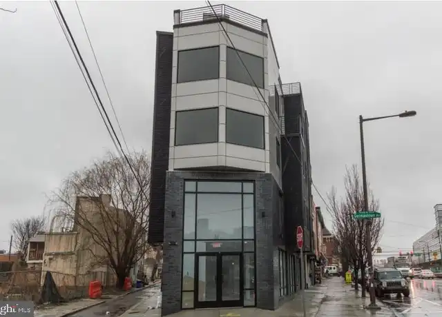 Property at 225 W Girard Ave, Philadelphia, PA, 19123, 2 beds, 2 baths, [object Object]