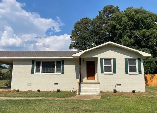 Property at 312 32nd Pl E, Tuscaloosa, AL, 35405, 3 beds, 2 baths, [object Object]