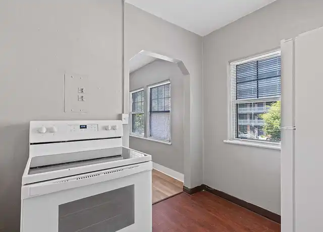 Property at Vintage Studio Living in the Heart of Portland's Vibrant Alphabet District - 1964 NW Johnson St, Portland, OR, 97209, 2 beds, 1 bath, [object Object]