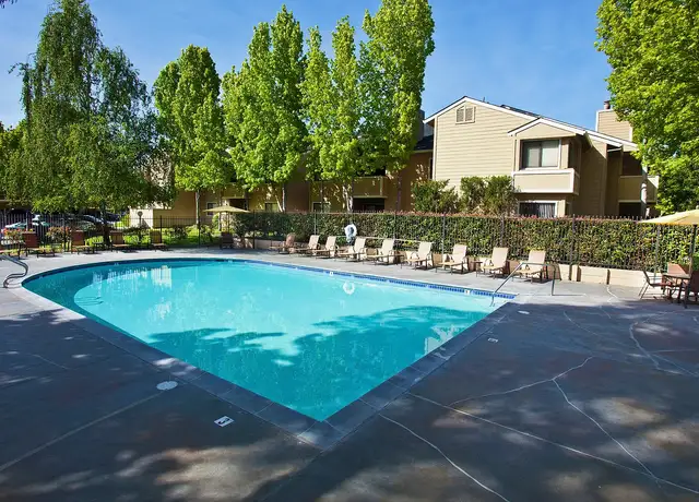 Photo of 1300 Southampton Rd, Benicia, CA 94510