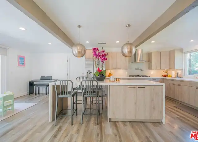 Property at 2760 E Glenoaks Blvd, Glendale, CA, 91206, 4 beds, 4 baths, [object Object]