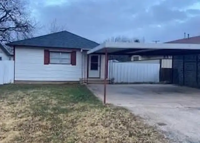 Property at 218 Elm St, Clyde, TX, 79510, 2 beds, 1 bath, [object Object]